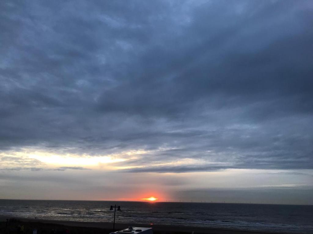 Strandhuis Egmond aan Zee Exterior photo